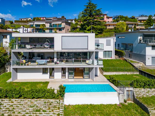 Wohnung kaufen in Comano, Tessin