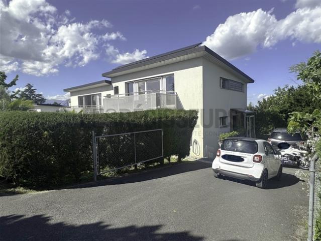 Reihenfamilienhaus kaufen in Plan-les-Ouates