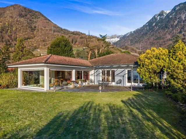 Einfamilienhaus kaufen in Villeneuve (VD), Waadt