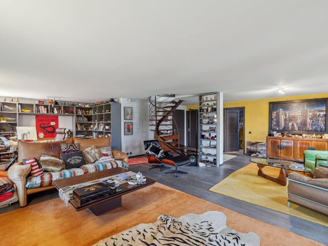 Attikawohnung kaufen in La Rippe, Waadt