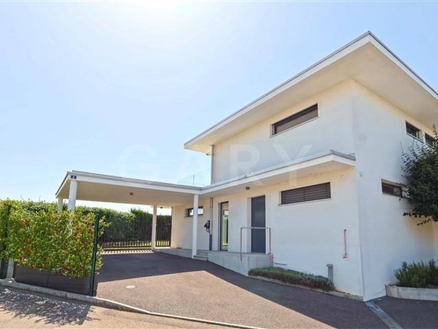 Reihenfamilienhaus kaufen in Anières, Genf