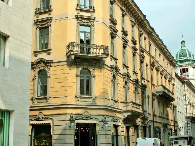 Büro kaufen in Aldesago, Tessin