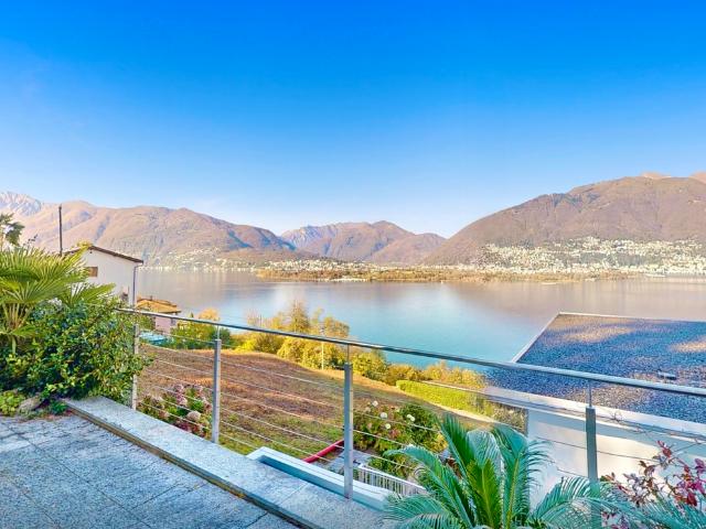 Haus kaufen in Gerra, Gambarogno, Tessin