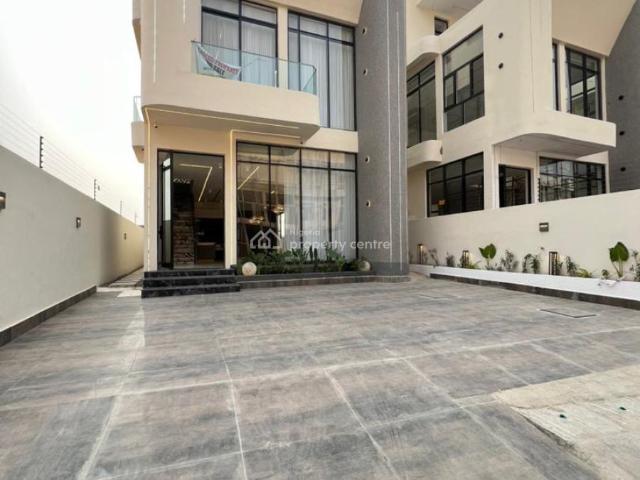 House for sale in Eti Osa, Lagos