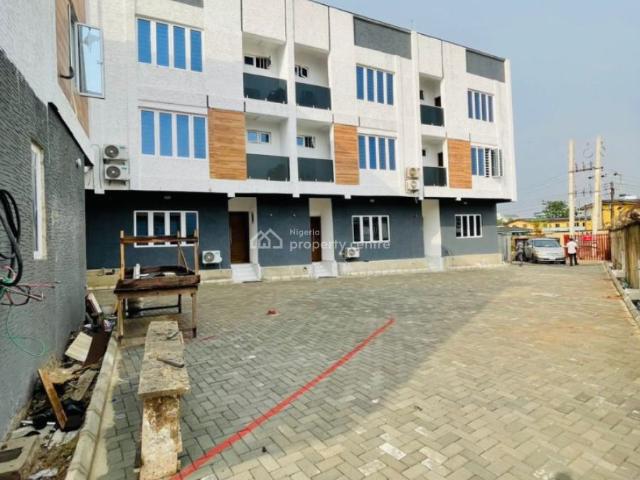 Detached house for sale in Ikeja , Abuja