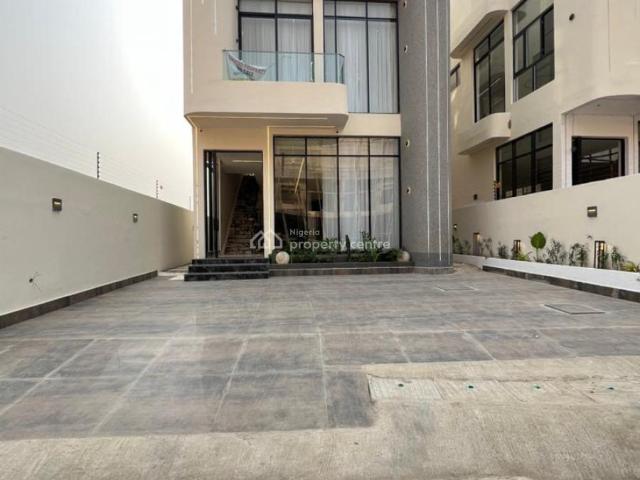 Detached duplex for sale in Eti Osa, Lagos