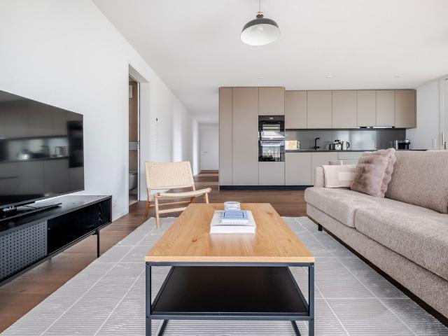 Apartment mieten in Einigen, Zürich