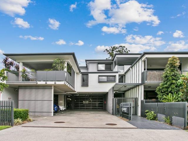 Apartment for rent in Holland Park, Greater Brisbane
