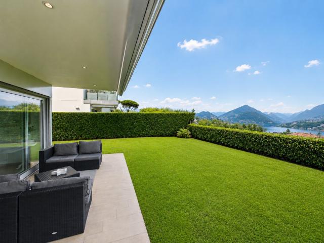 Wohnung kaufen in Poporino, Collina d'Oro