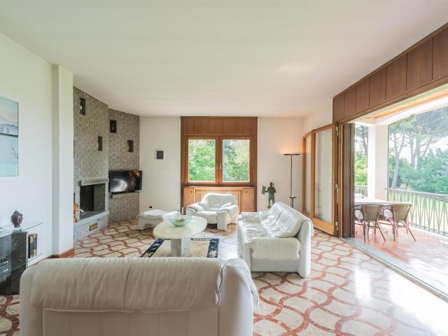 Casa in vendita a Comunità Montana del Piambello, Saltrio