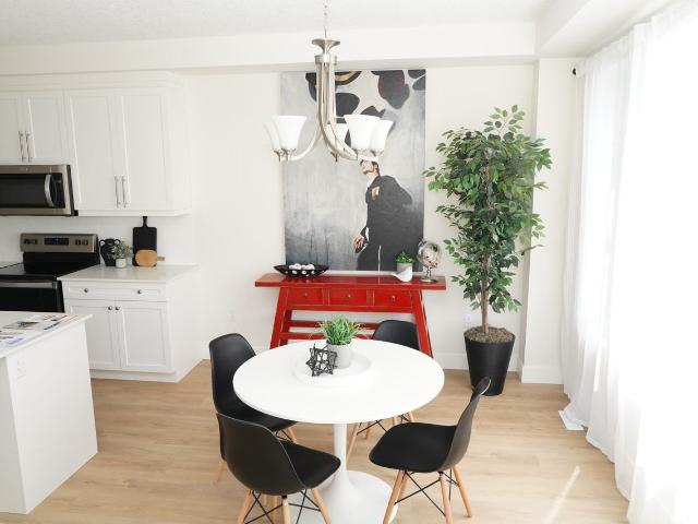 House for rent in Summerside, London
