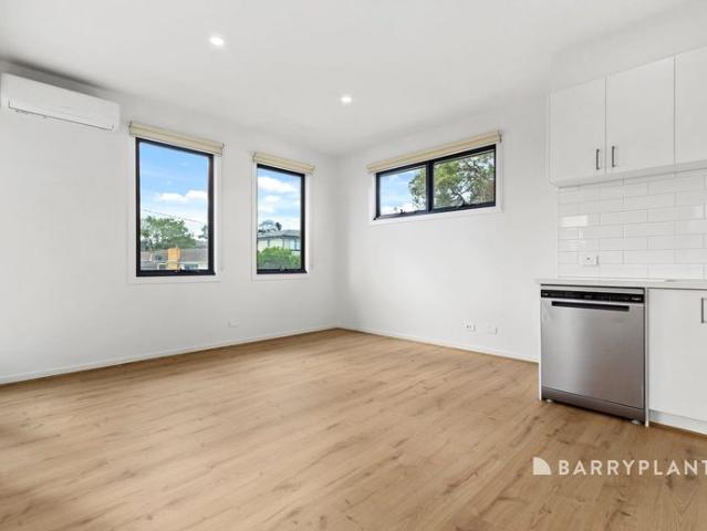 Townhouse for rent in Camerons Creek, Victoria