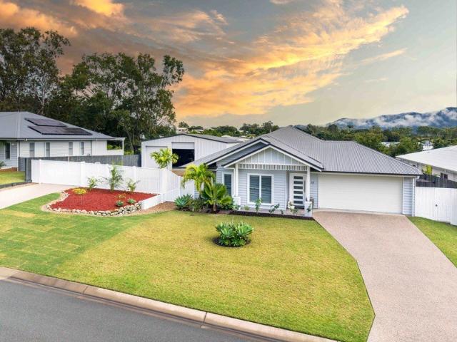 House for sale in Cannonvale, Queensland