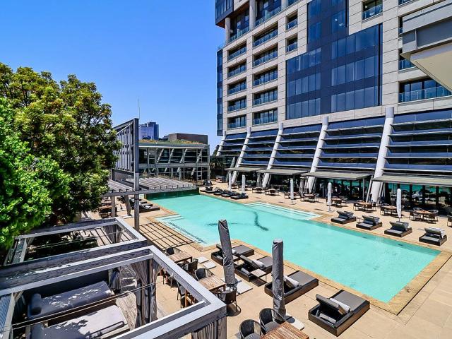 Apartment for rent in Atholl Gardens, Sandton