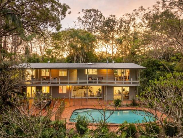 Cottage for sale in Pinjarra Hills, Greater Brisbane