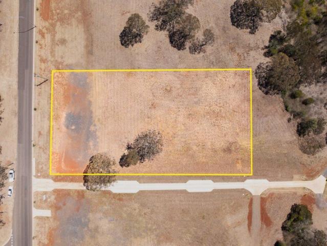 Land for sale in Mount Rascal, Toowoomba