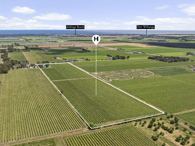 Cottage for sale in Horseshoe Creek, South Australia