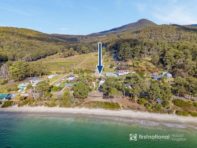 House for sale in Adventure Bay, Tasmania