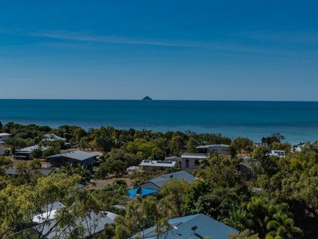 Land for sale in Hideaway Bay, Queensland