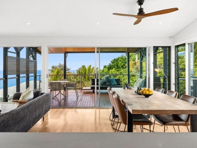 Townhouse for sale in Kings Creek, Queensland