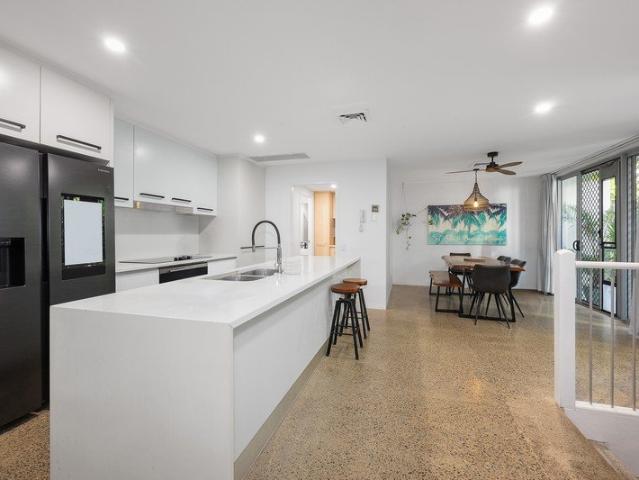Villa for sale in Kings Creek, Queensland