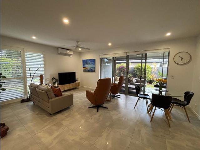 Apartment for rent in Kings Creek, Queensland
