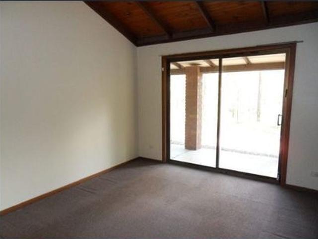 House for rent in Eatons Hill, Greater Brisbane