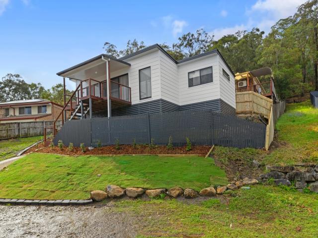 Apartment for rent in Fernbrook, Queensland
