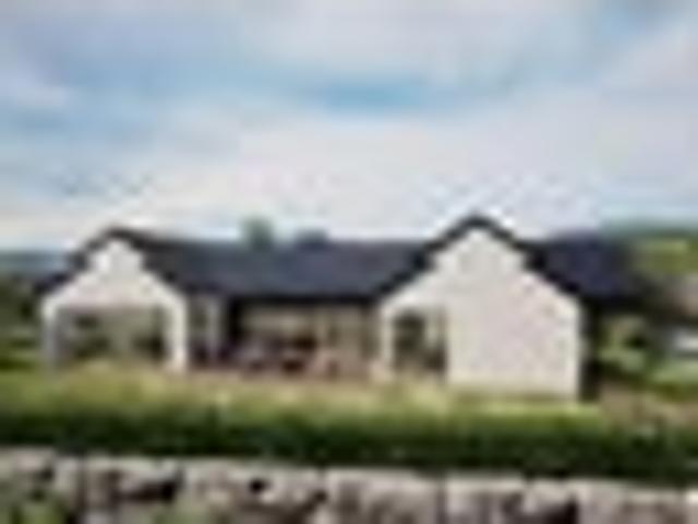 House for sale in Chaslands, Canterbury