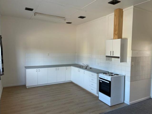 Apartment for rent in Sale, Victoria