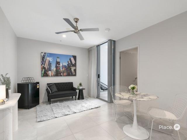 Apartment for sale in Golden Triangle, Greater Brisbane
