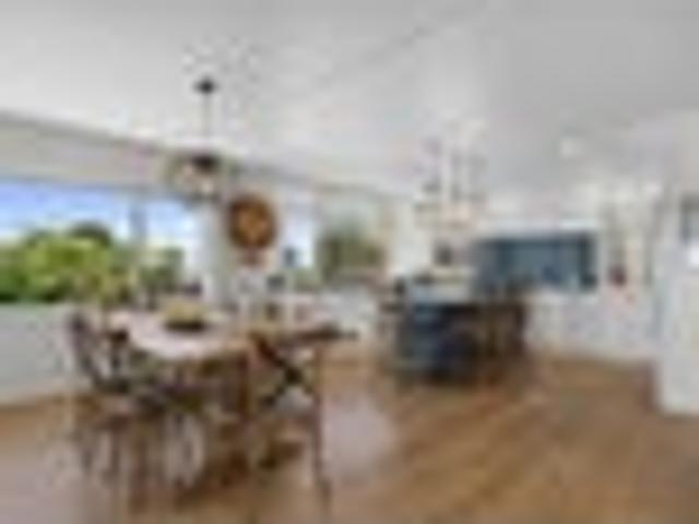 House for sale in Omokoroa, Bay Of Plenty