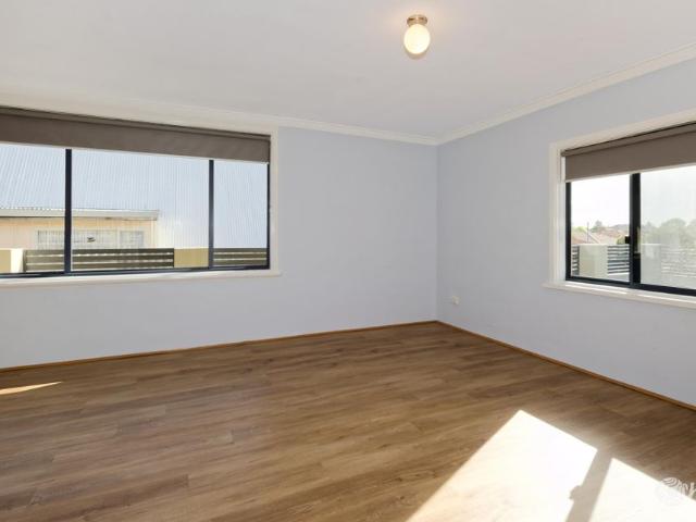 House for rent in Golden Bay, Western Australia