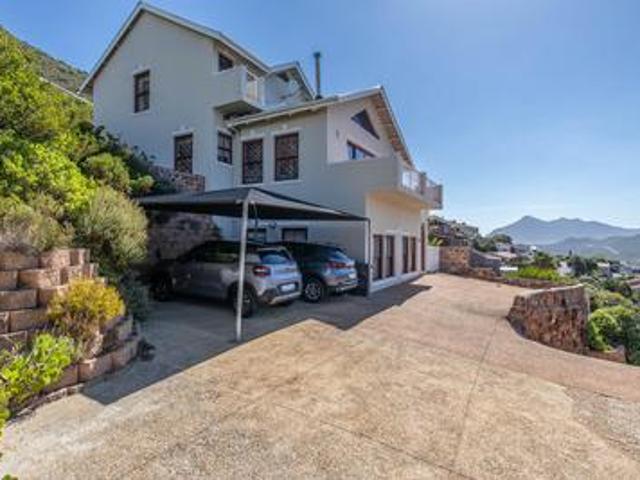 House for sale in Fish Hoek, Western Cape
