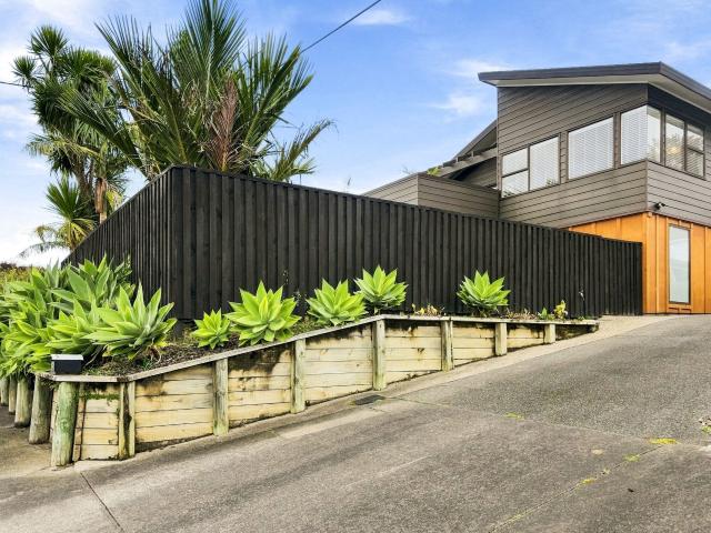 House for rent in Whangaparaoa, Oroua County