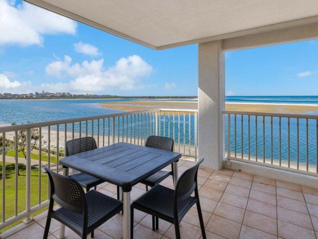 Apartment for sale in Kings Creek, Queensland