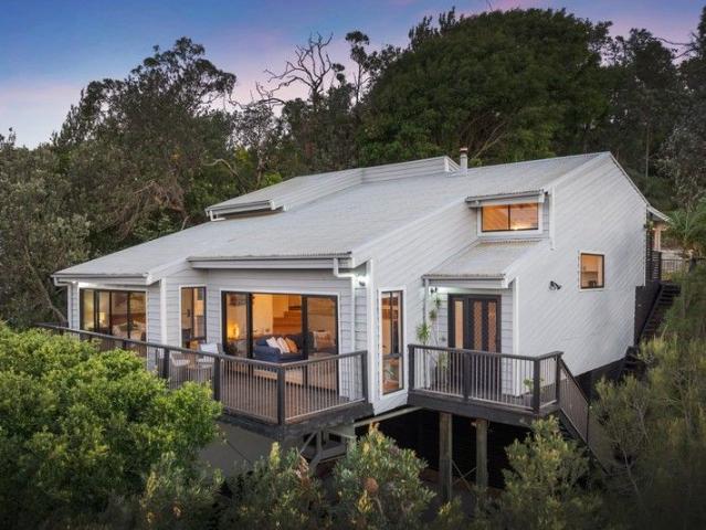 House for sale in Forresters Beach, New South Wales