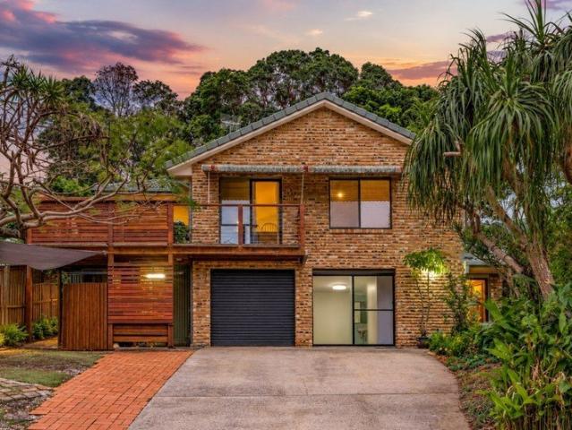 House for sale in Baywood Chase, Suffolk Park