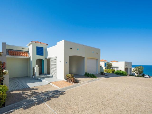 Apartment for sale in Kings Creek, Queensland