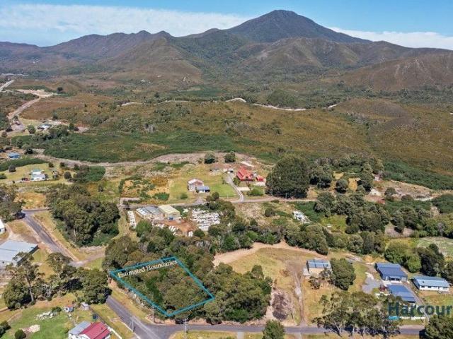 Land for sale in Zeehan, Tasmania