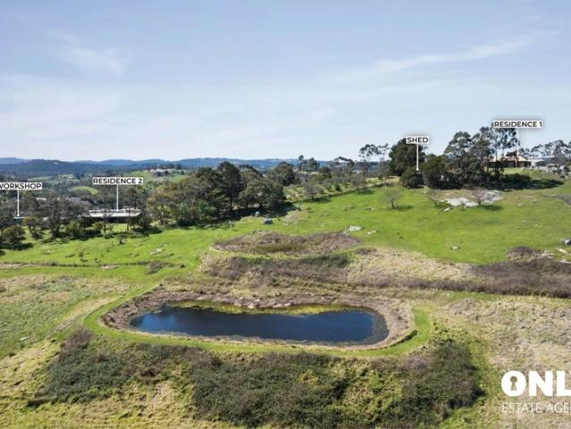 Cottage for sale in Camerons Creek, Victoria