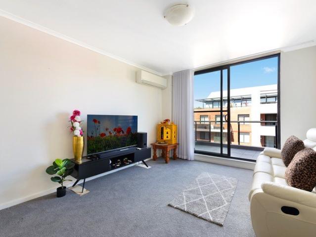 Apartment for sale in Waitara, Sydney
