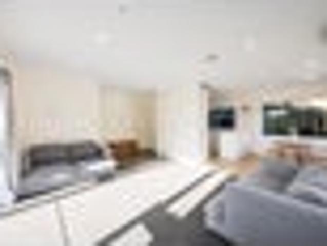 House for sale in Whangaparaoa
