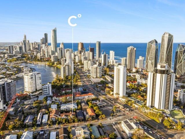 Apartment for sale in Surfers Paradise, Gold Coast City
