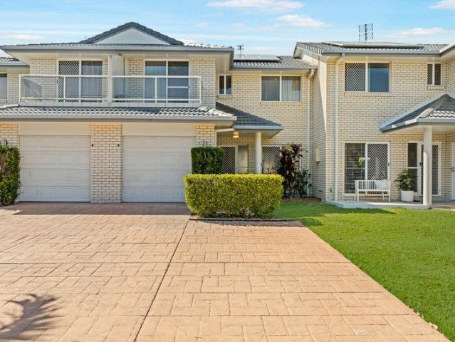 Townhouse for sale in Fernbrook, Queensland