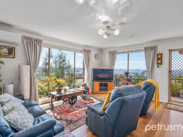Townhouse for sale in Hobart, Tasmania