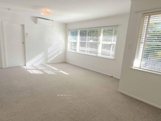 Apartment for rent in Mount Albert, Albert-Eden