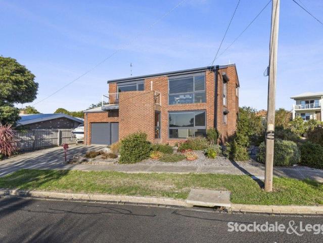House for sale in Leopold, Victoria