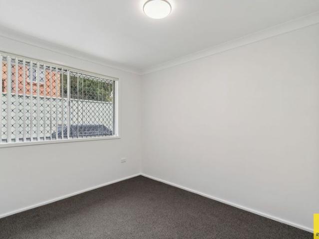 House for rent in Wollongong West, New South Wales