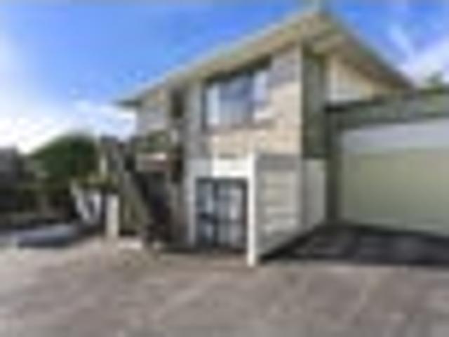 House for sale in Howick